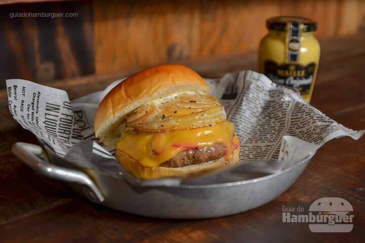Buddies Burger: Hambúrguer de 180g com muçarela e molho de cerveja por R$ 29 - 5º Sanduweek