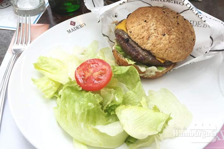 Cheeseburger Fit - Madero Burger & Grill