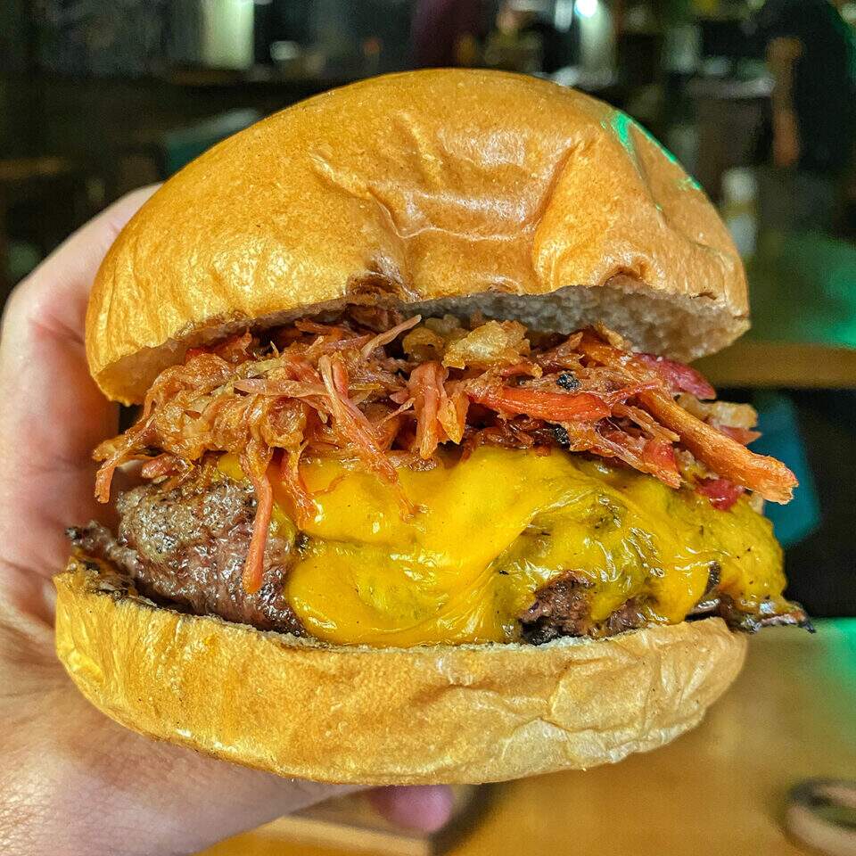 Bruttus Food and More